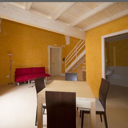 Relais Carlo V - Palazzo Storico Bed & Breakfast Gallipoli Exterior photo