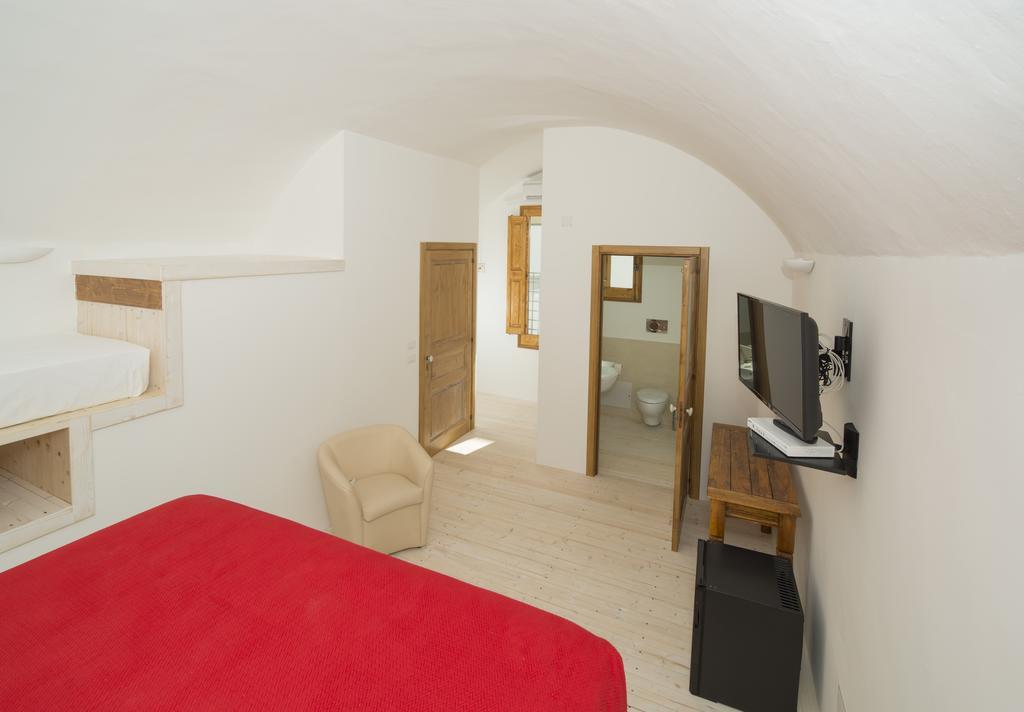 Relais Carlo V - Palazzo Storico Bed & Breakfast Gallipoli Room photo