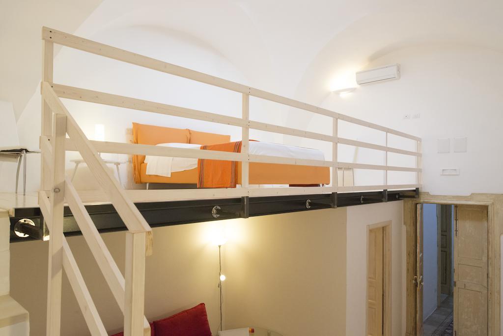 Relais Carlo V - Palazzo Storico Bed & Breakfast Gallipoli Room photo